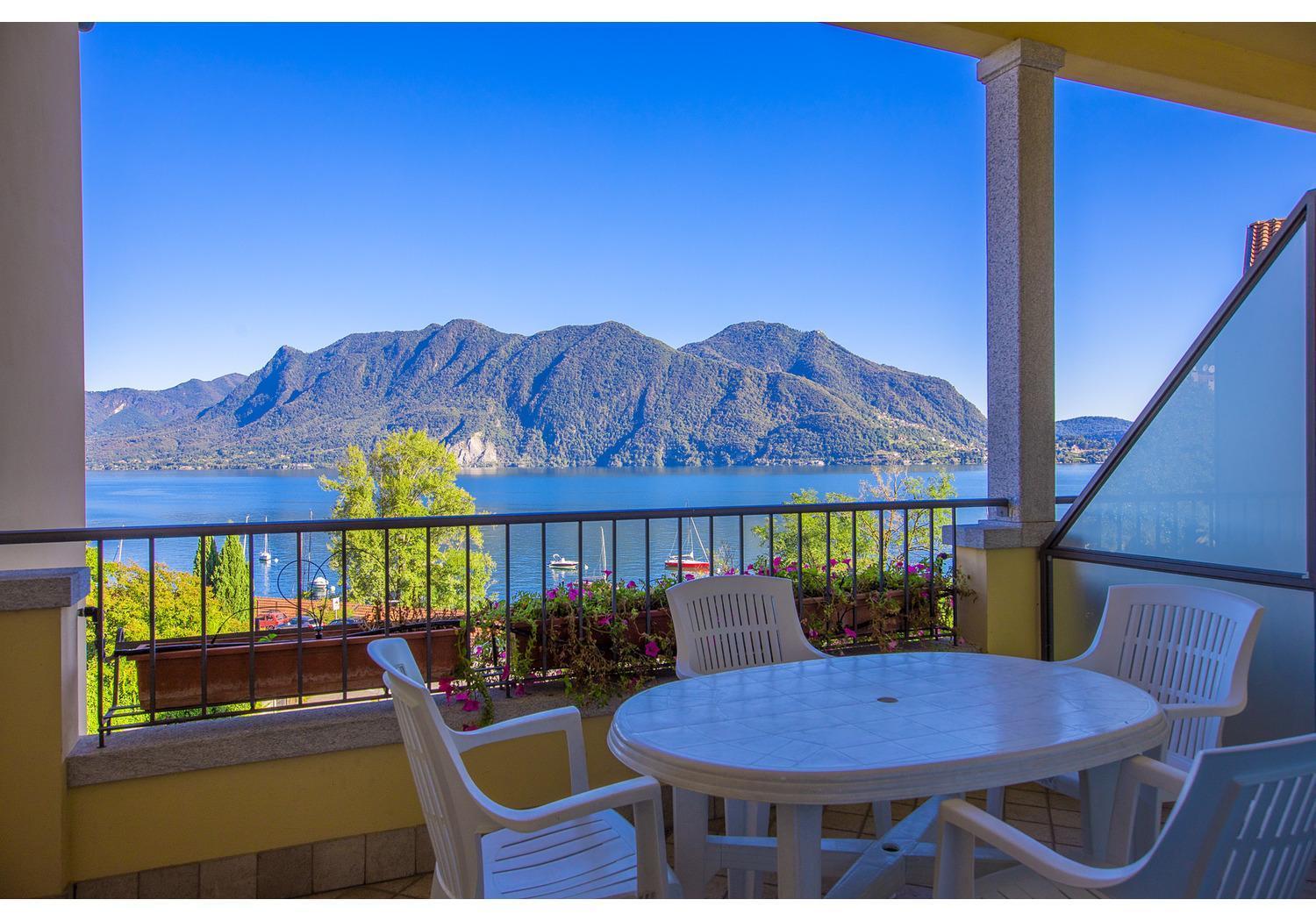 Hotel Residence Zust Verbania Quarto foto
