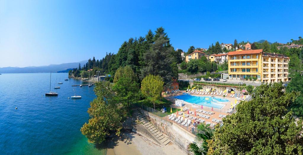 Hotel Residence Zust Verbania Exterior foto